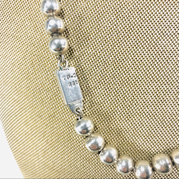 Vintage Beaded Shell Necklace Item K # 665